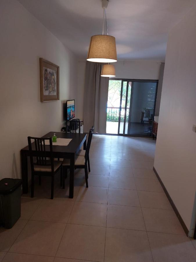 Ground Floor Apartment By Circular Pool In Talabay 아카바 외부 사진