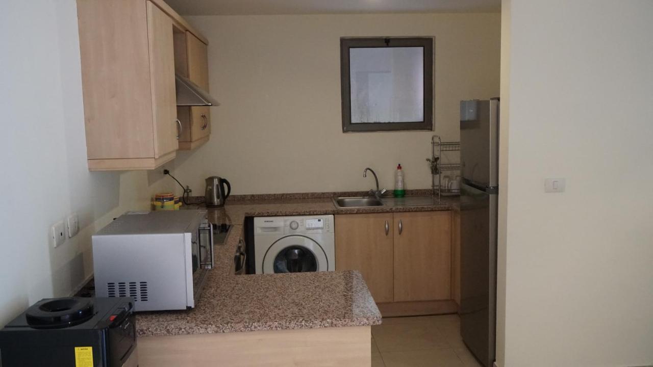 Ground Floor Apartment By Circular Pool In Talabay 아카바 외부 사진