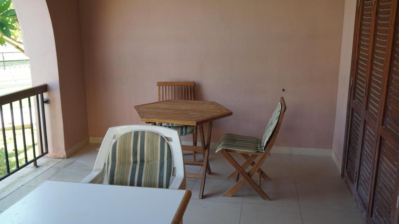Ground Floor Apartment By Circular Pool In Talabay 아카바 외부 사진