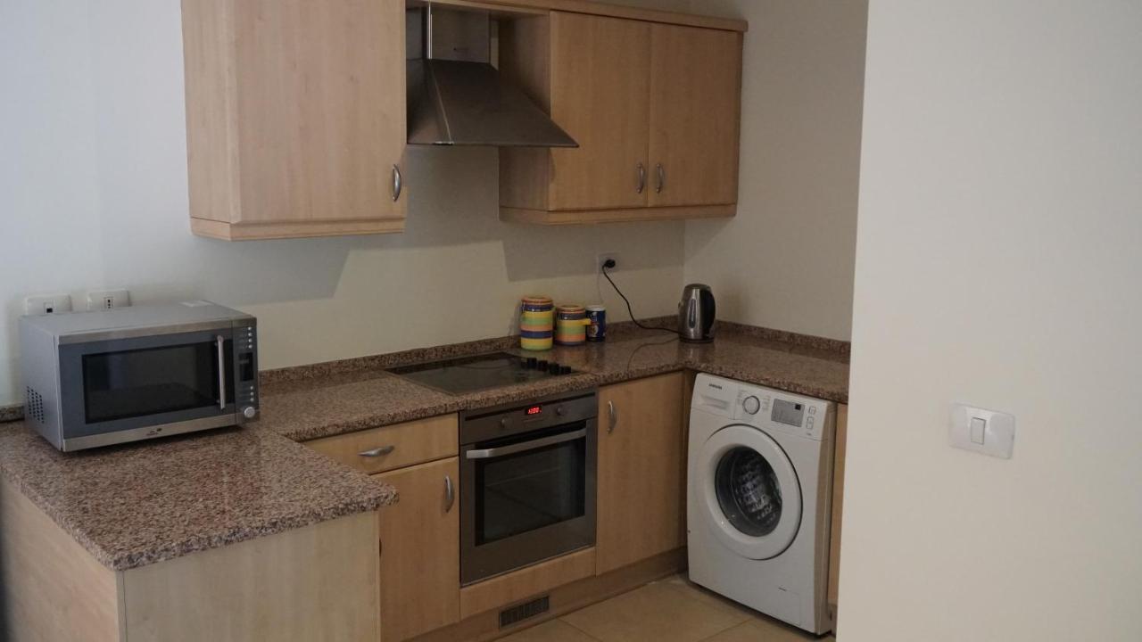 Ground Floor Apartment By Circular Pool In Talabay 아카바 외부 사진